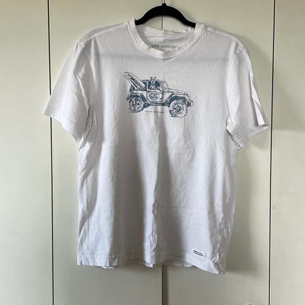 Life Is Good tee